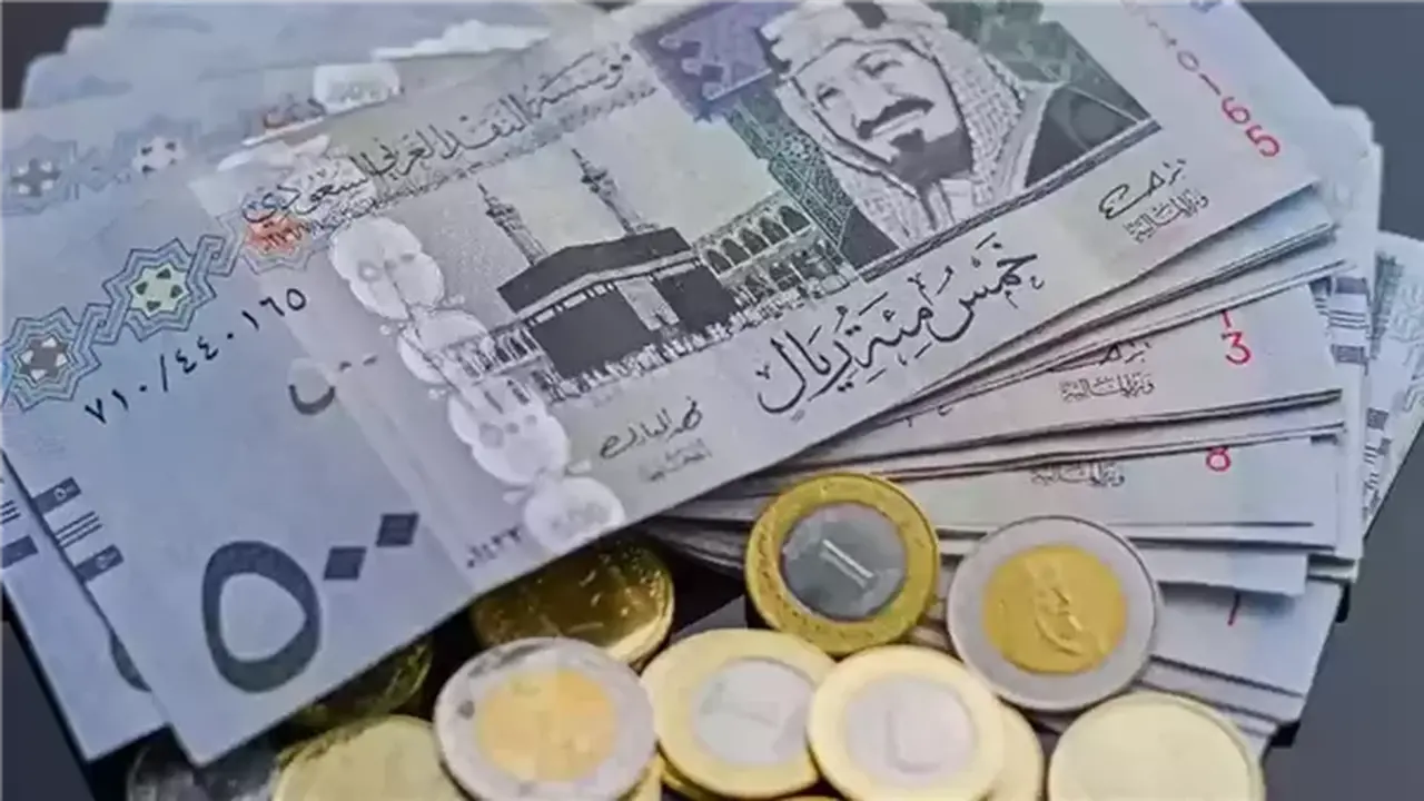 سعر الريال السعودي يلامس 14 جنيها في ختام تعاملات البنوك المصرية اليوم